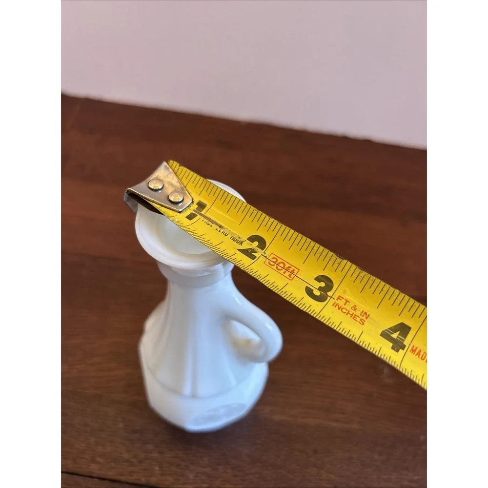 Vintage‎ Wheaton White Milk Glass Eagle Cruet , Vase, Bottle, No Stopper